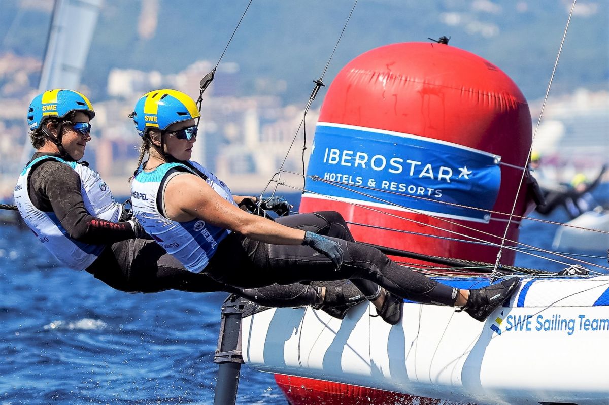 image: Två svenska besättningar i medaljrace i världscupen