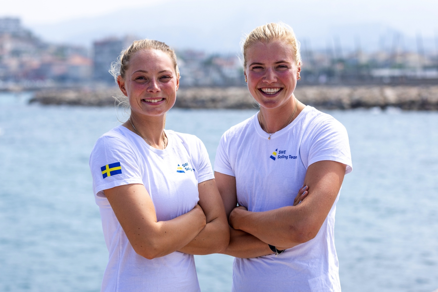 image: Vilma och Rebecca i topp när VM drog igång